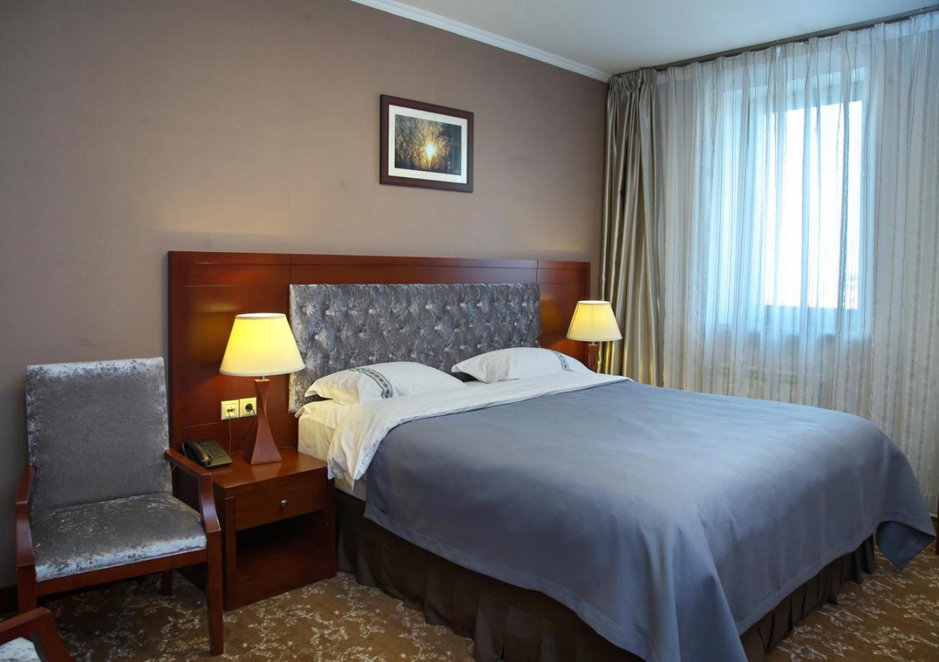 Grand Voyage Hotel Almaty Ngoại thất bức ảnh