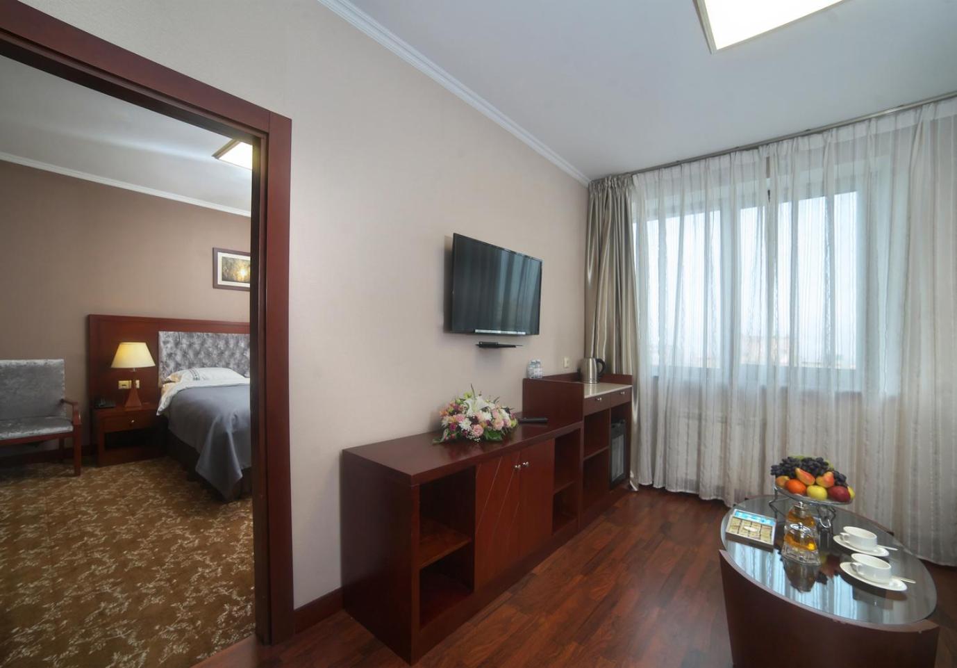 Grand Voyage Hotel Almaty Ngoại thất bức ảnh