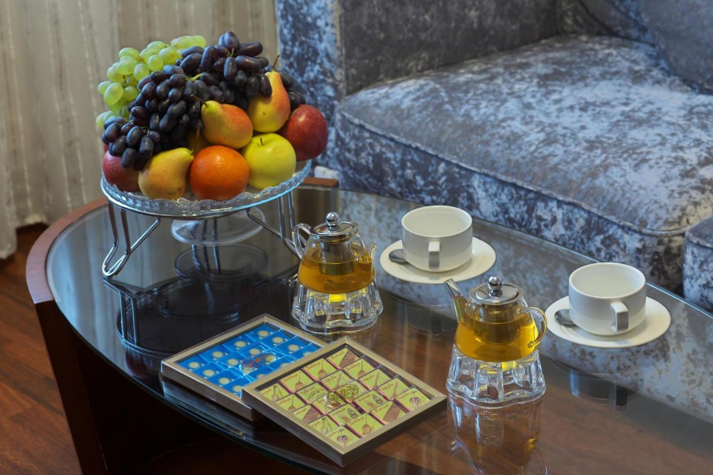 Grand Voyage Hotel Almaty Ngoại thất bức ảnh