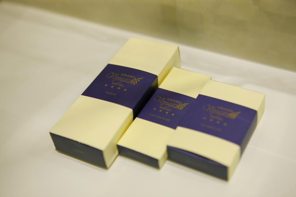 Grand Voyage Hotel Almaty Ngoại thất bức ảnh